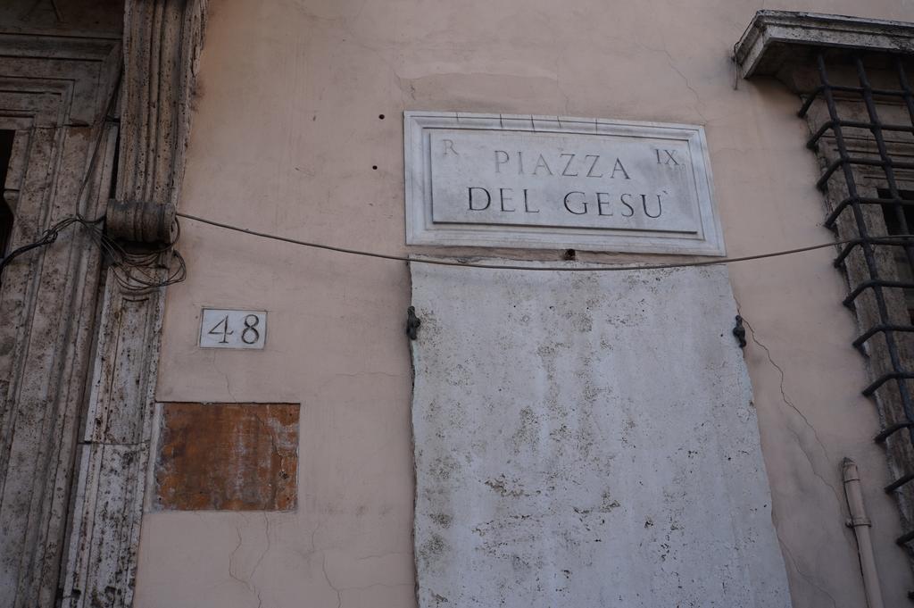 Piazza Del Gesu' Luxury Suites Roma Eksteriør bilde