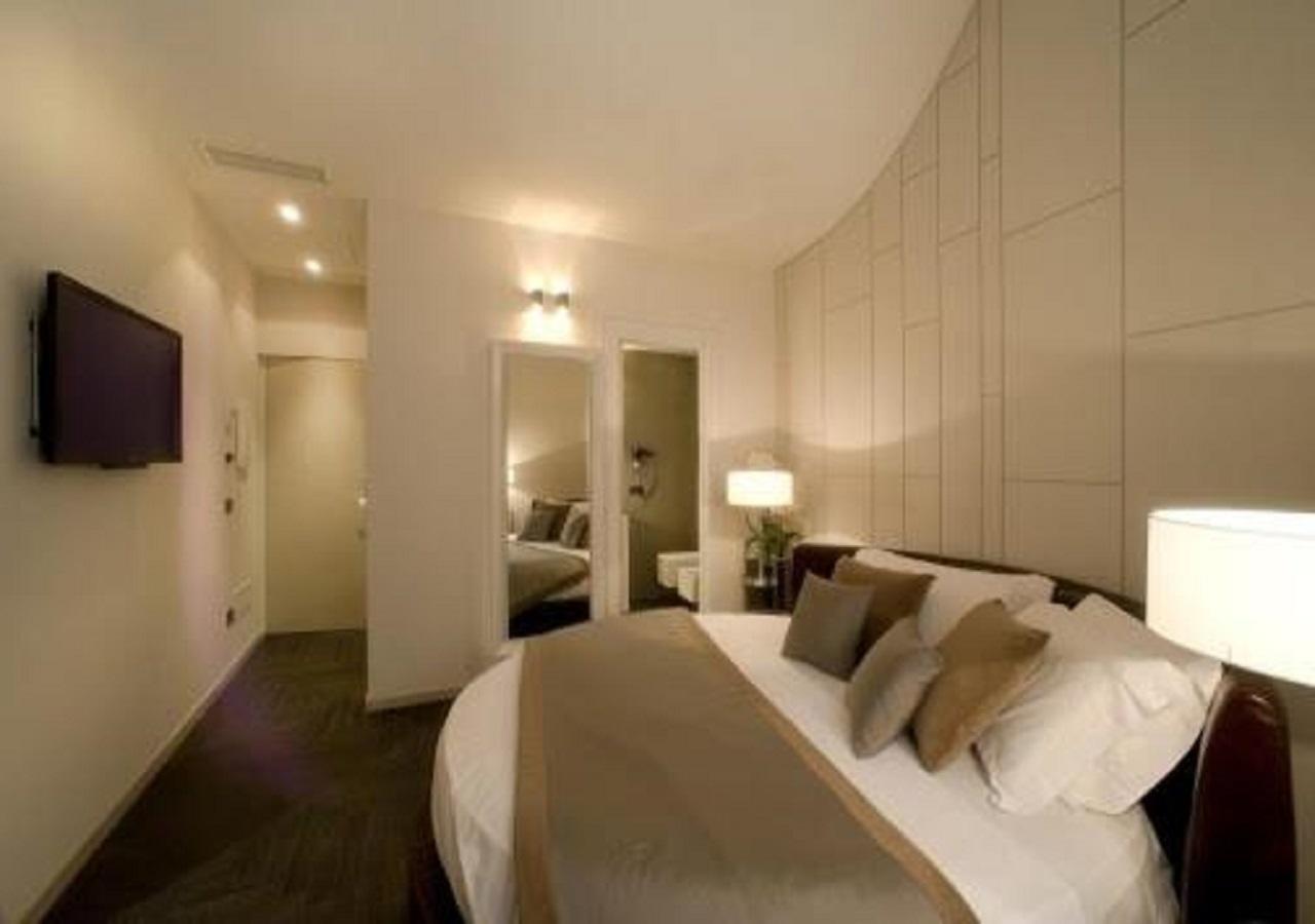 Piazza Del Gesu' Luxury Suites Roma Eksteriør bilde