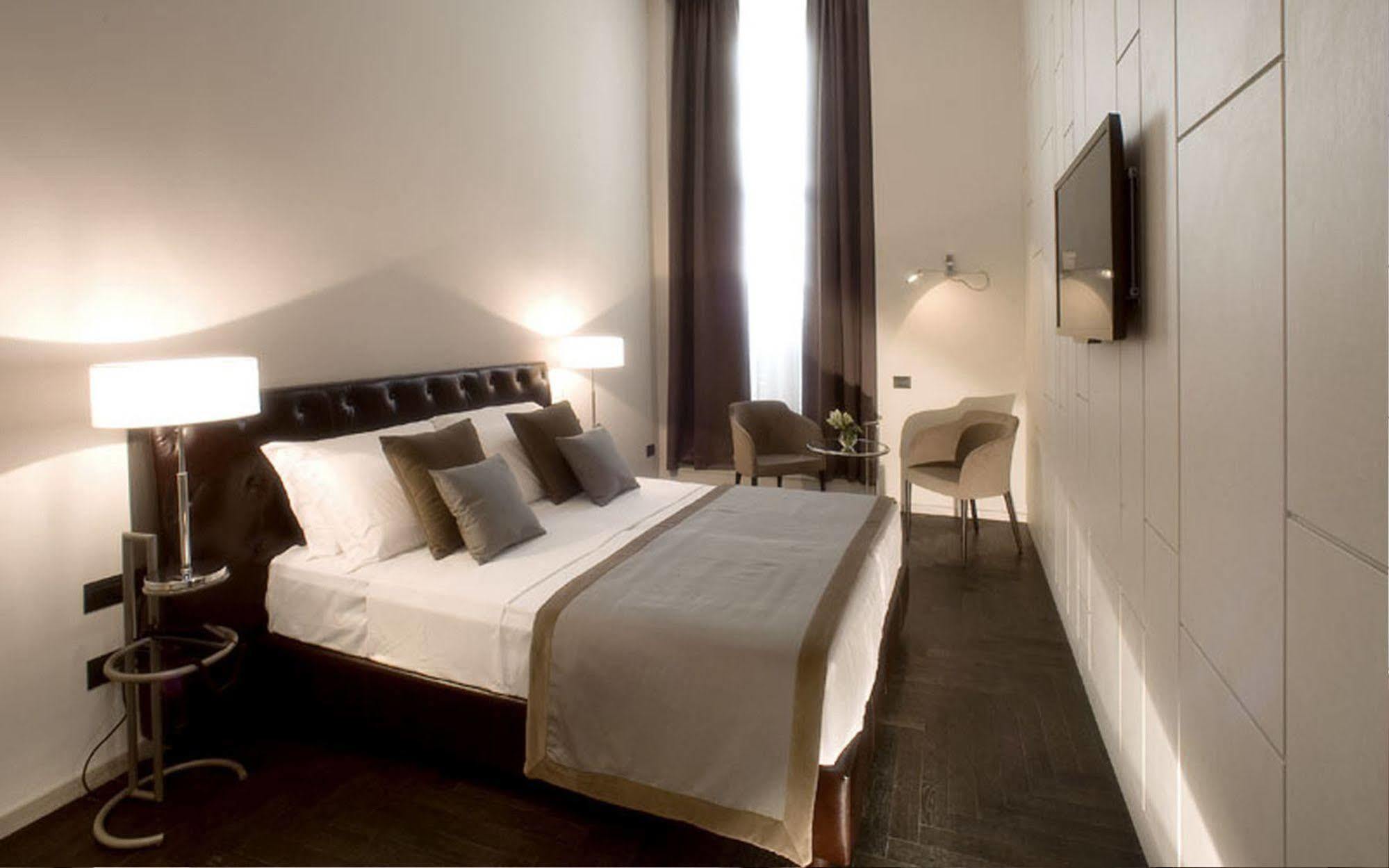 Piazza Del Gesu' Luxury Suites Roma Eksteriør bilde